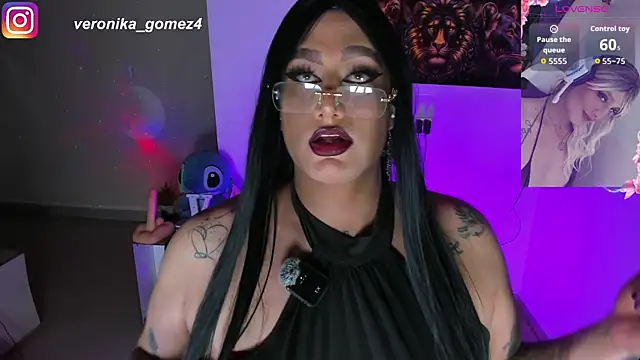 Snapshot of Sweetveronik_44 chatting on April 11, 2026, 6:07 am Sweetveronik 44 online show from April 11, 2026, 6:07 am