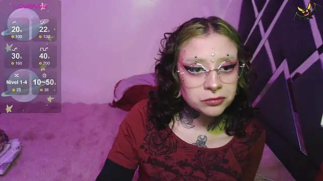 Snapshot of vainilla_doll chatting on June 13, 2026, 1:25 am vainilla doll online show from June 13, 2026, 1:25 am