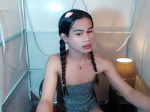 bellalot online show from February 24, 2026, 11:03 pm