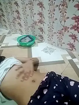 Meenaksi-singh online show from September 19, 2025, 9:37 pm