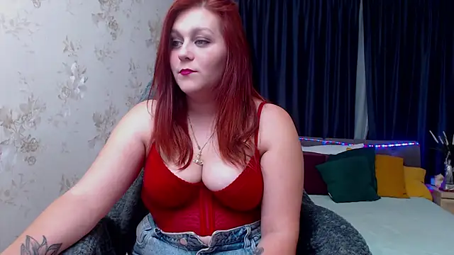 Snapshot of Alisawoods_ chatting on September 19, 2025, 6:30 pm Alisawoods  online show from September 19, 2025, 6:30 pm