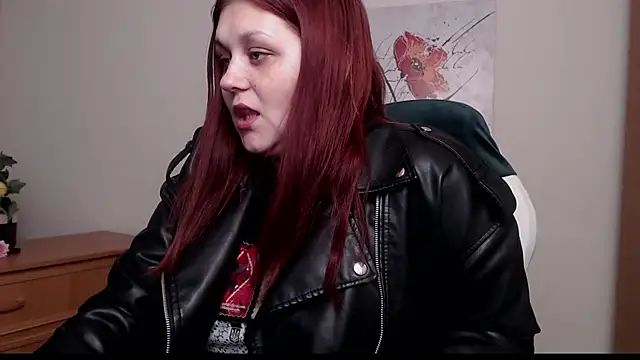 Alisawoods  online show from March 8, 2026, 1:48 pm