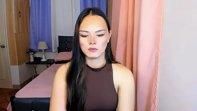 ameliamaureen online show from June 14, 2026, 2:46 am