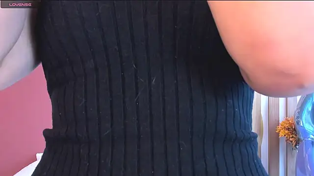 SashaGreyy  online show from November 18, 2025, 9:30 pm