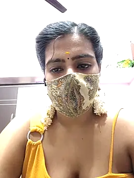 Tamil-Meenu12 online show from September 17, 2025, 6:48 am