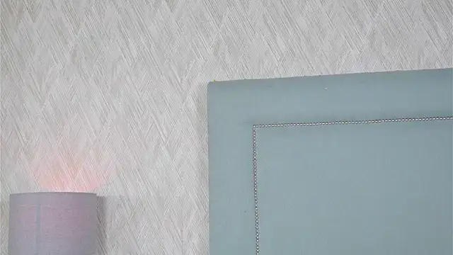 Sofy Bradd online show from September 9, 2025, 7:41 am