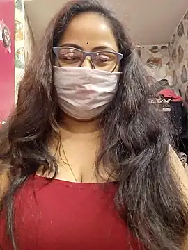 nisha 1110 online show from April 24, 2026, 2:52 pm