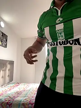 Snapshot of Apolo0608 chatting on October 15, 2025, 12:49 pm Apolo0608 online show from October 15, 2025, 12:49 pm