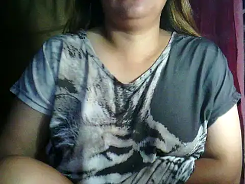 yuana25 online show from March 12, 2026, 11:16 am