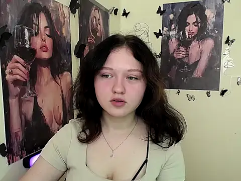 LadyAlice  online show from September 22, 2025, 6:26 am