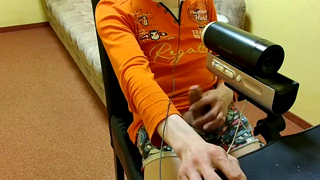 k74robert online show from April 6, 2026, 4:19 pm