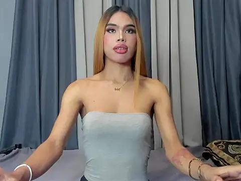 Shanexxgoddess online show from April 23, 2026, 5:48 pm