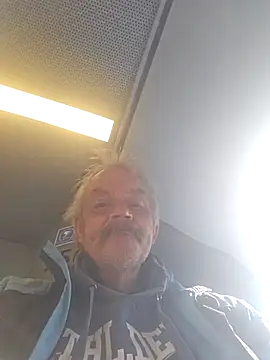 Fonse1860 online show from March 10, 2026, 9:36 am