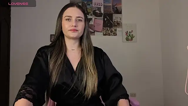 Veronika  Winslow  online show from April 17, 2026, 4:26 am