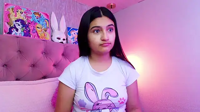 laurenelove online show from February 21, 2026, 4:13 am