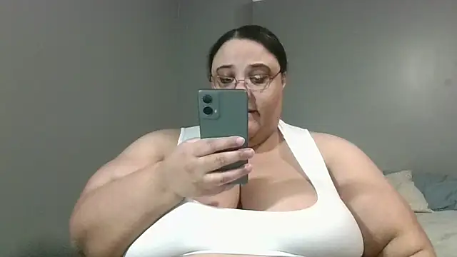Snapshot of SexyBBW10790 chatting on May 7, 2026, 2:17 am SexyBBW10790 online show from May 7, 2026, 2:17 am