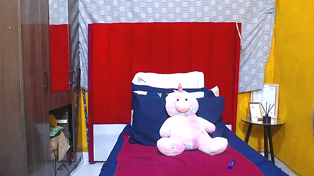 Candycrush2555 online show from February 11, 2026, 8:47 pm