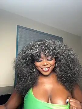 Snapshot of WomanNextdoor1 chatting on November 12, 2025, 8:59 am WomanNextdoor1 online show from November 12, 2025, 8:59 am