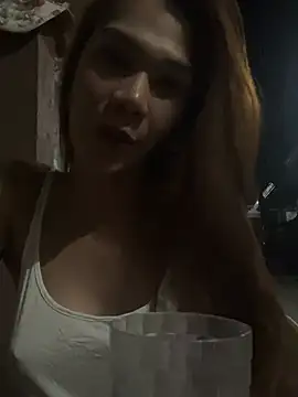 Snapshot of Misstrex_kylieElfie chatting on July 18, 2026, 6:12 pm Misstrex kylieElfie online show from July 18, 2026, 6:12 pm