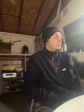 Snapshot of Shankortiz chatting on February 12, 2026, 4:35 pm Shankortiz online show from February 12, 2026, 4:35 pm