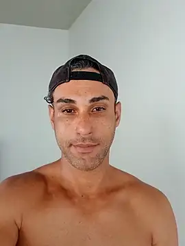 Snapshot of vouserseudono chatting on February 13, 2026, 11:06 am vouserseudono online show from February 13, 2026, 11:06 am