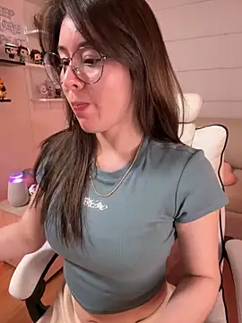 Sharon 07 online show from October 24, 2025, 11:23 pm