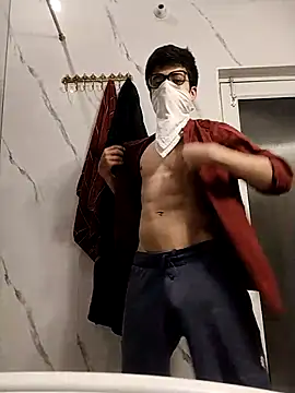 mrmasseur06 online show from March 26, 2026, 6:35 pm