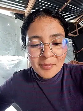 Lily-o online show from January 15, 2026, 2:10 pm