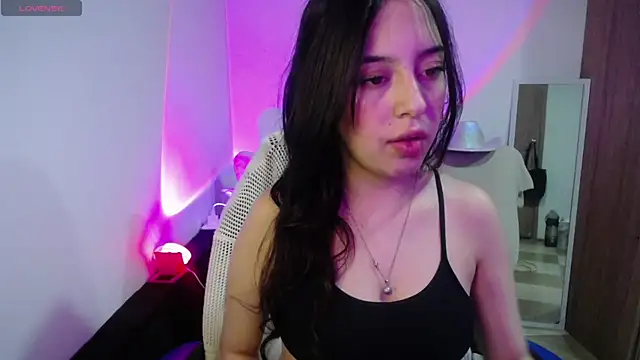 immisssilver online show from October 17, 2025, 2:59 am