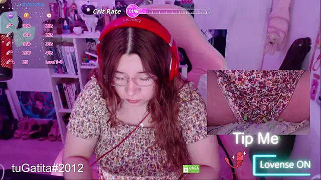 Pink girl0n online show from September 30, 2025, 6:57 pm