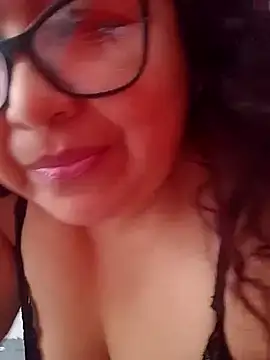 ladytropical1 online show from October 8, 2025, 4:26 pm