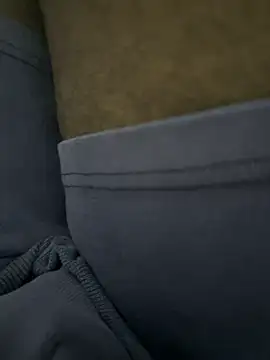 bigDick 000610 online show from December 3, 2025, 8:40 pm