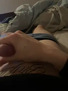 Snapshot of Porco_assetato chatting on February 8, 2026, 4:43 pm Porco assetato online show from February 8, 2026, 4:43 pm