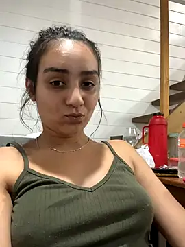 hannahhotwife online show from October 4, 2025, 3:48 am