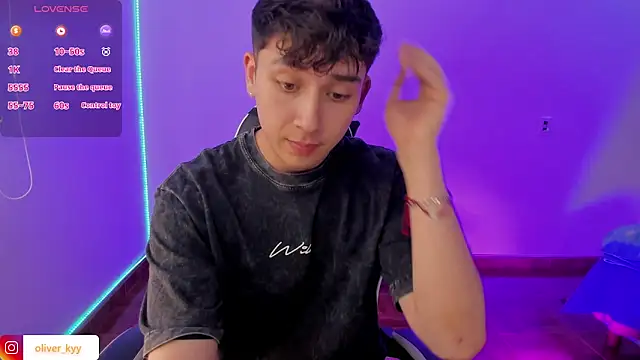 Casper   kyy online show from December 16, 2025, 7:08 pm