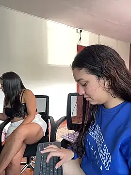 Snapshot of lana_rousse01 chatting on February 16, 2026, 2:02 pm lana rousse01 online show from February 16, 2026, 2:02 pm