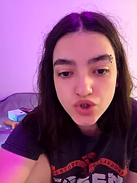 abrilour online show from April 5, 2026, 9:12 pm