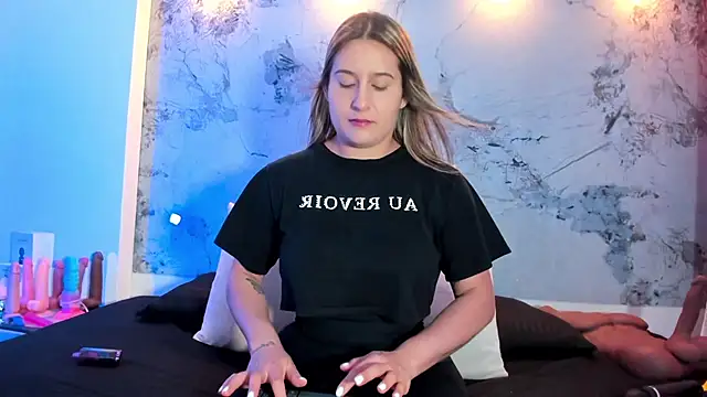 Snapshot of Ambeer_red1 chatting on February 20, 2026, 8:42 pm Ambeer red1 online show from February 20, 2026, 8:42 pm