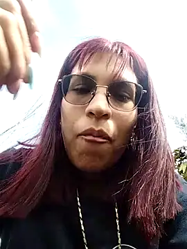 Katyuskka love online show from October 30, 2025, 7:25 pm