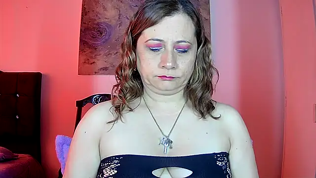 Snapshot of milagros_latina75 chatting on October 16, 2025, 1:34 pm milagros latina75 online show from October 16, 2025, 1:34 pm