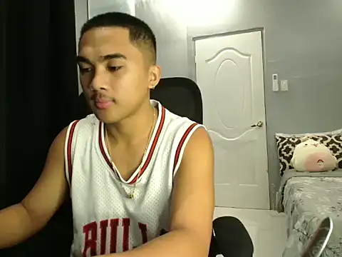 pinoyAdrianneXXX online show from September 29, 2025, 10:25 pm