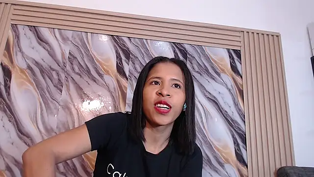 Samantha Fox69  online show from February 26, 2026, 3:22 pm