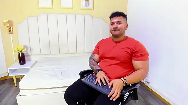 michael hill1 online show from October 7, 2025, 8:17 pm