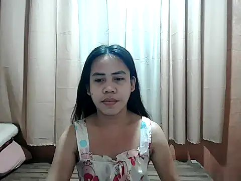 Snapshot of exoticpinay_dolly chatting on October 12, 2025, 11:26 pm exoticpinay dolly online show from October 12, 2025, 11:26 pm