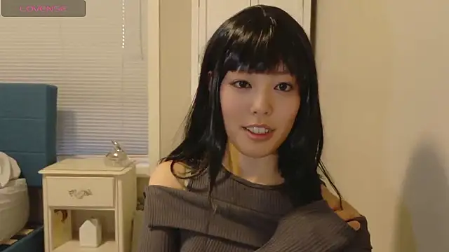 Nana with online show from October 15, 2025, 1:28 am