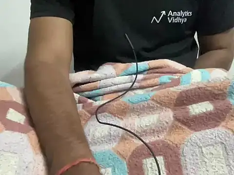 Snapshot of milf_banger121 chatting on October 26, 2025, 1:22 am milf banger121 online show from October 26, 2025, 1:22 am