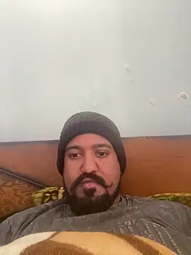 Snapshot of milf_banger121 chatting on February 14, 2026, 6:32 am milf banger121 online show from February 14, 2026, 6:32 am