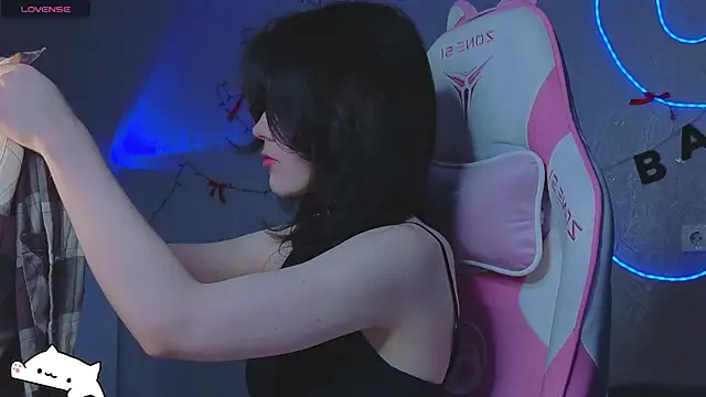 Sophie SkyAngel online show from January 11, 2026, 4:28 am