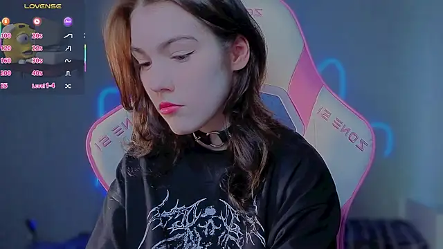 Sophie SkyAngel online show from May 28, 2026, 1:30 pm