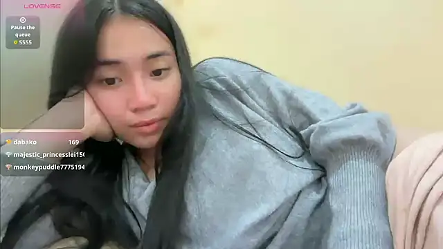 Sweetcummer laura online show from April 19, 2026, 4:56 am